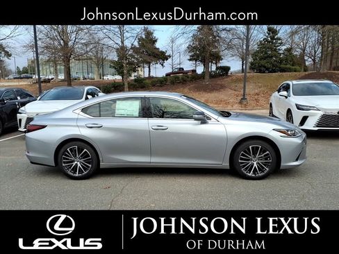 New 2025 Lexus ES 350 w/ Premium Package image 2