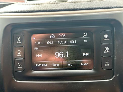 Used 2017 Jeep Cherokee Latitude w/ Cold Weather Group image 12