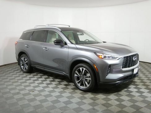 Certified 2025 INFINITI QX60 Luxe w/ Cargo Package image 1