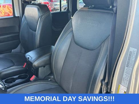 Used 2018 Jeep Wrangler Unlimited Sport AWD/4WD image 23