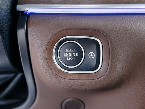 Certified 2024 Mercedes-Benz GLS 450 4MATIC image 17