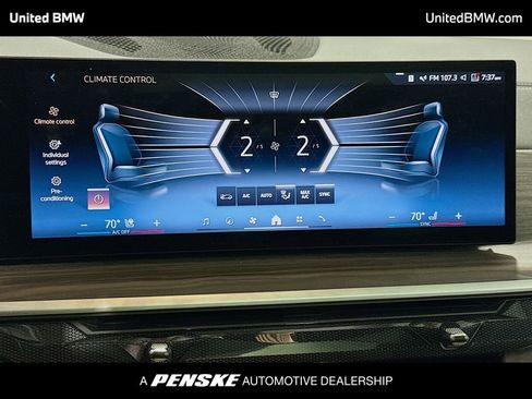 Used 2024 BMW X7 xDrive40i w/ Executive Package image 11