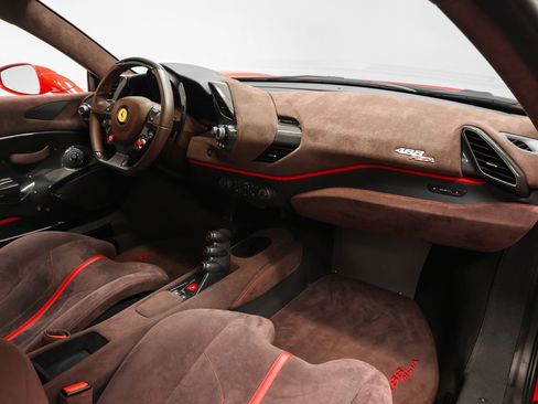 Certified 2020 Ferrari 488 Pista Coupe image 28