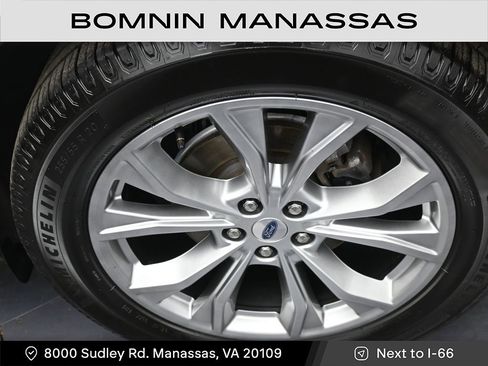 Used 2020 Ford Explorer XLT w/ Equipment Group 202A image 24