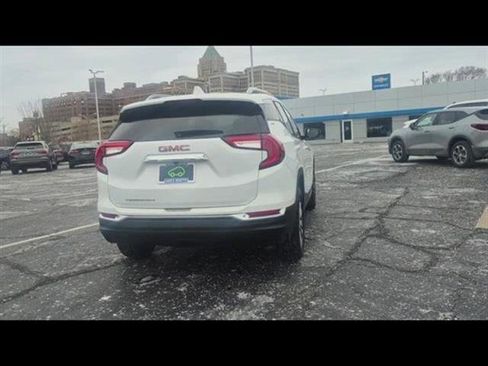 Certified 2023 GMC Terrain SLT image 71