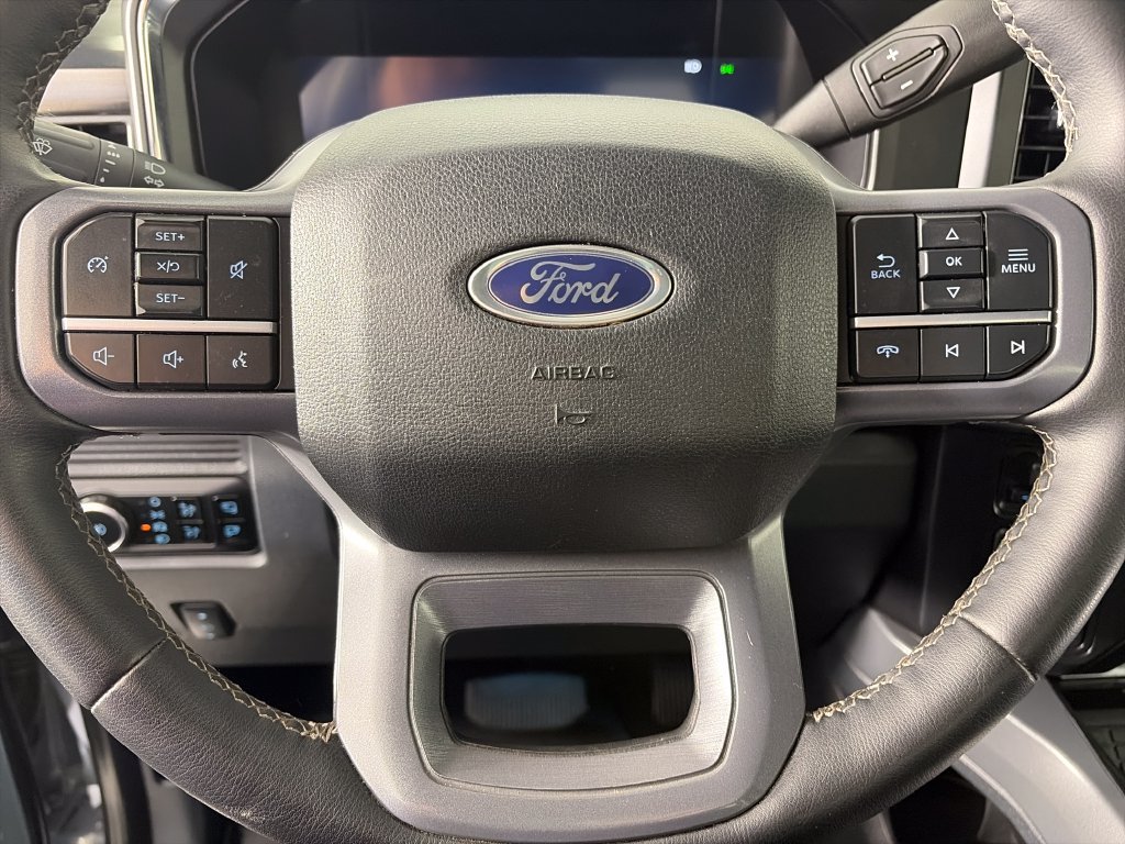 Certified 2025 Ford F350 4x4 Crew Cab Super Duty image 16