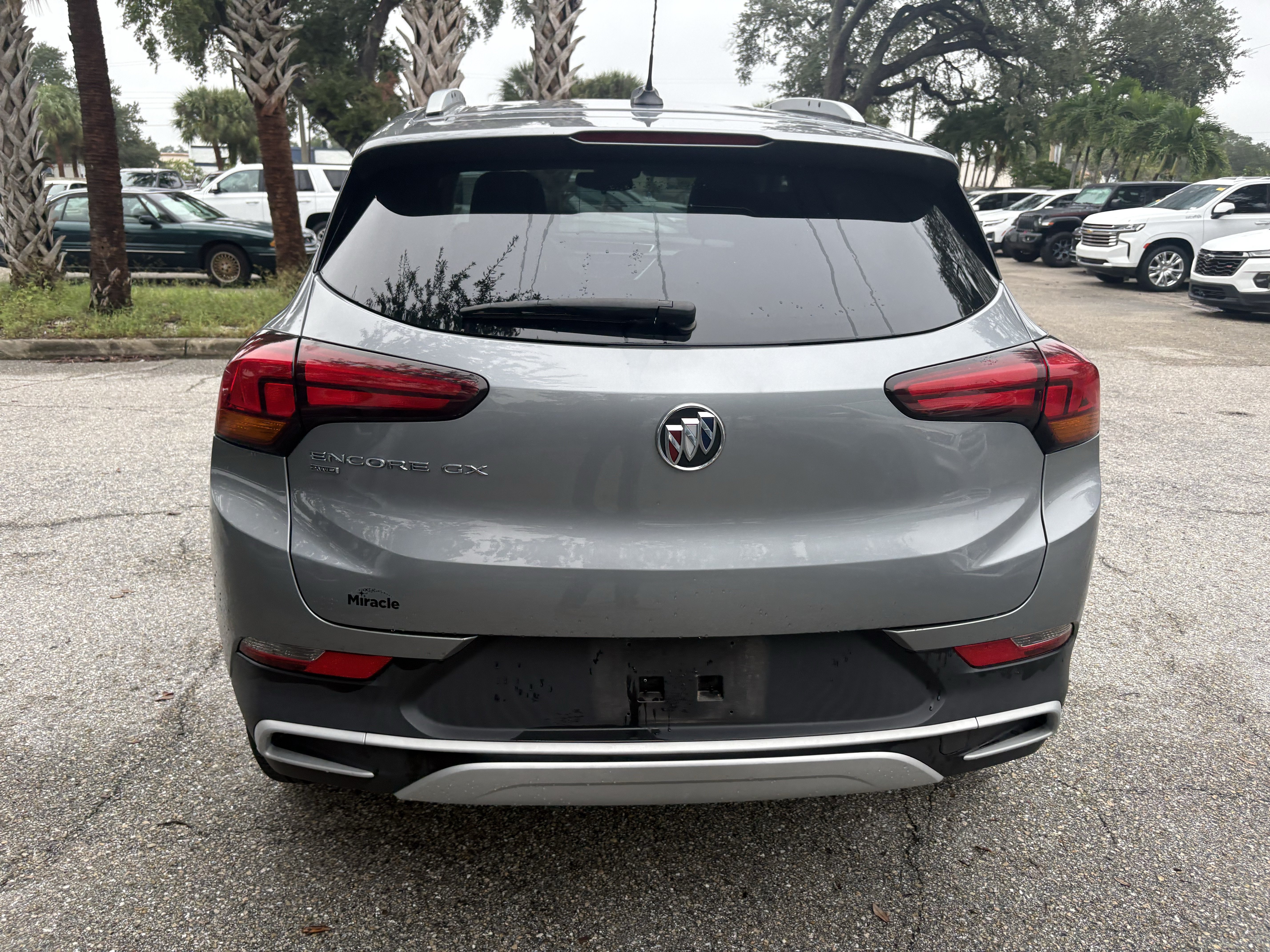 Certified 2023 Buick Encore GX Select w/ Safety Package II AWD/4WD image 6