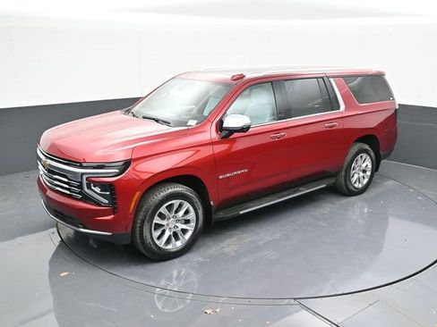 New 2025 Chevrolet Suburban Premier image 68