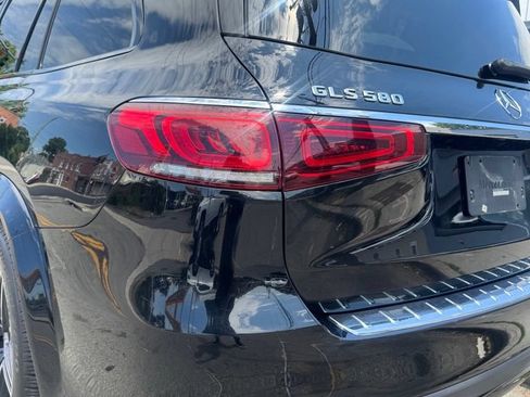 Used 2020 Mercedes-Benz GLS 580 4MATIC image 14