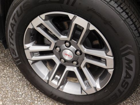 Used 2026 GMC Terrain Elevation AWD/4WD image 9