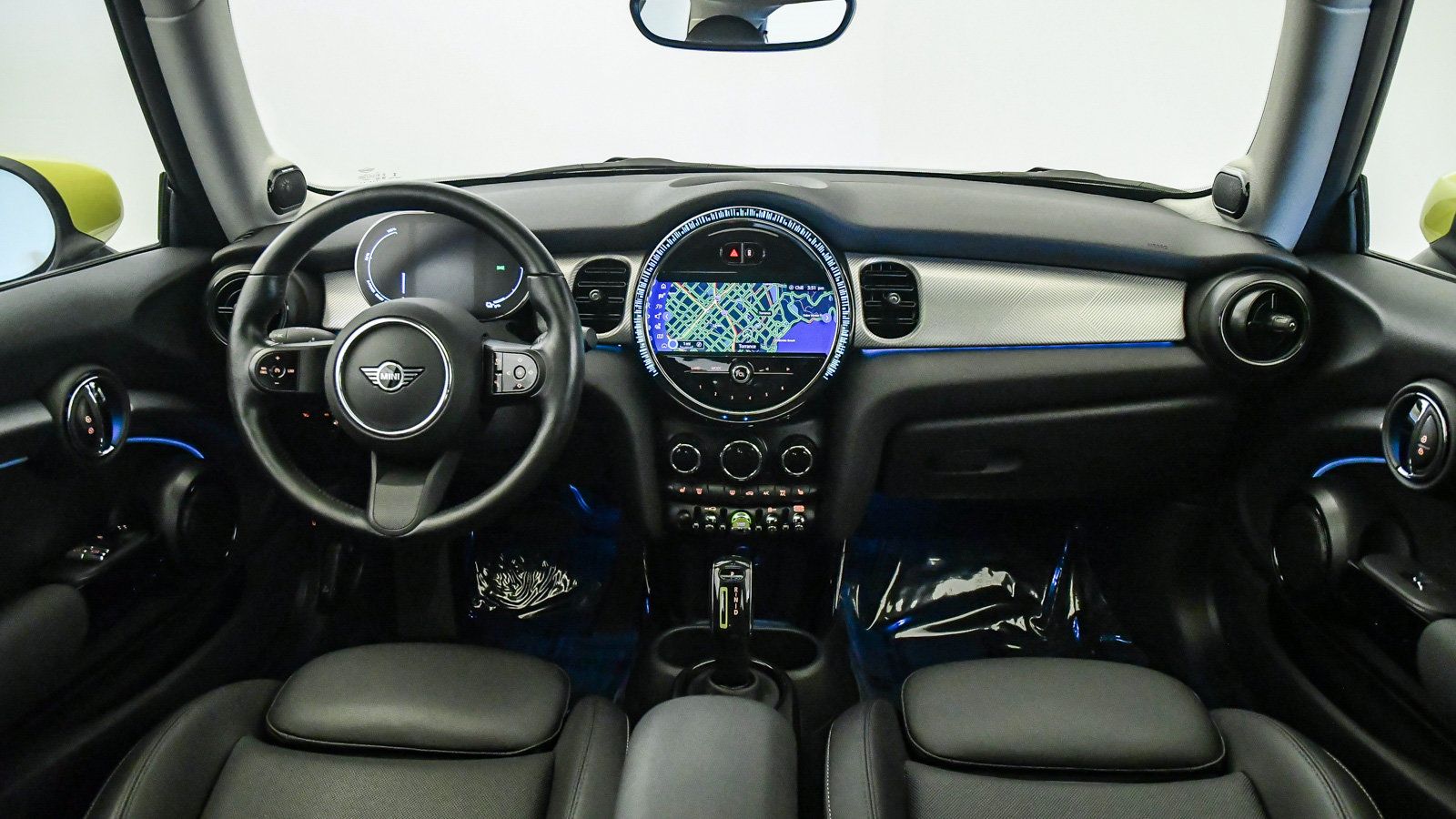 Used 2024 MINI Cooper SE FWD image 17