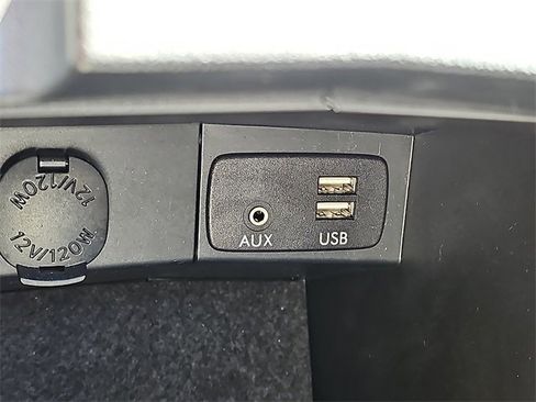 Used 2018 Subaru Forester 2.5i Premium image 26