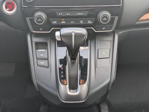 Used 2018 Honda CR-V Touring image 19
