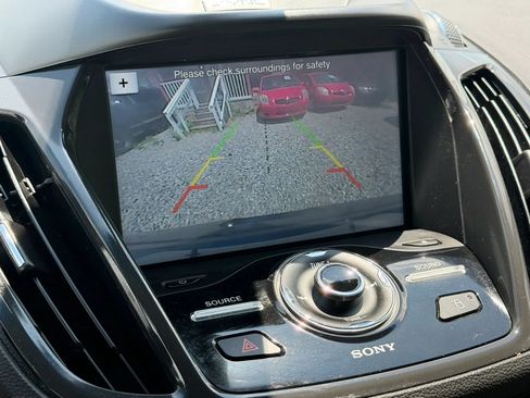 Used 2016 Ford Escape Titanium FWD image 35