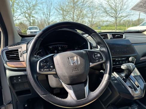 Used 2018 Honda CR-V Touring image 11