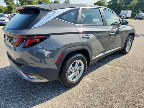 Used 2025 Hyundai Tucson SE image 7