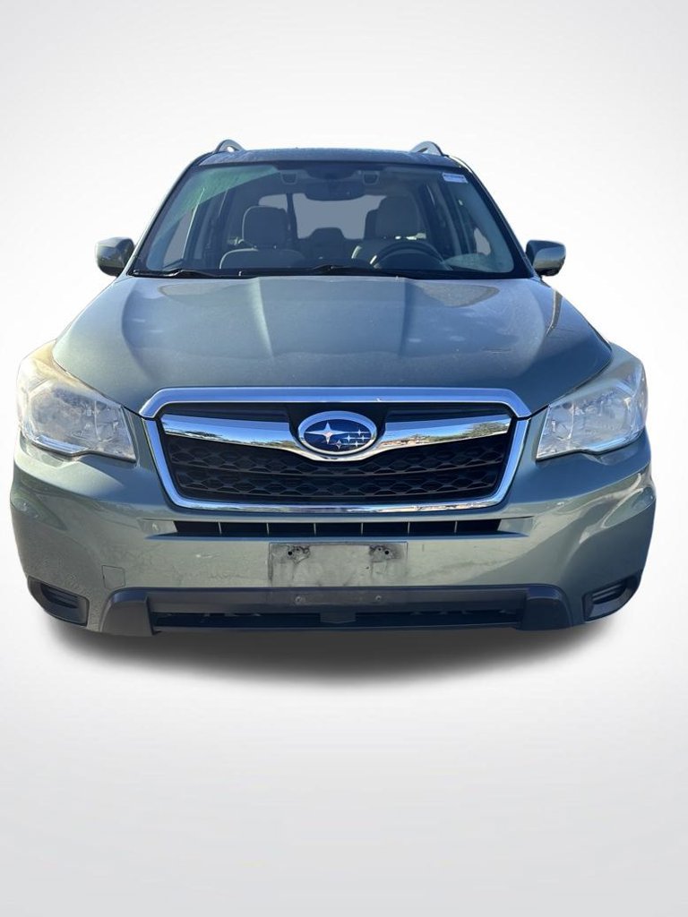 Used 2015 Subaru Forester 2.5i Premium AWD/4WD image 4