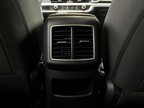 Used 2025 Kia Sportage LX FWD image 11