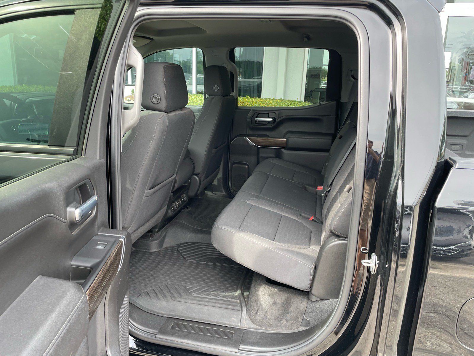 Used 2021 Chevrolet Silverado 1500 RST AWD/4WD image 5