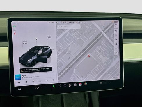 Used 2022 Tesla Model Y Long Range AWD/4WD image 21