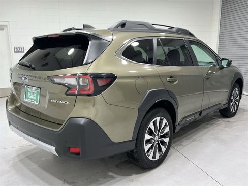 Certified 2024 Subaru Outback Limited image 8