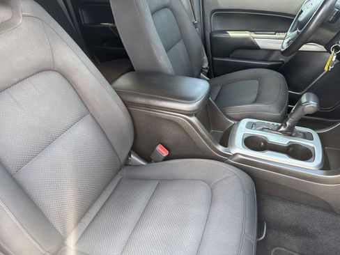 Used 2018 Chevrolet Colorado LT RWD image 34