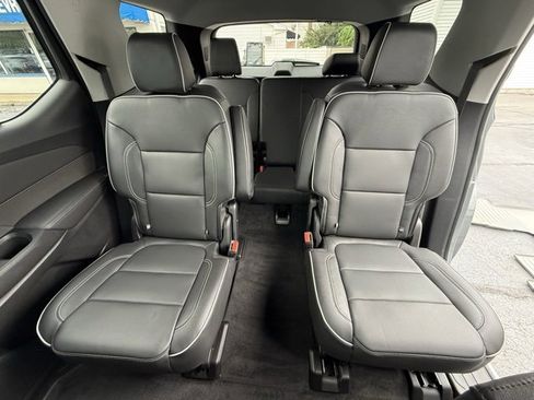 Used 2020 Chevrolet Traverse High Country image 18