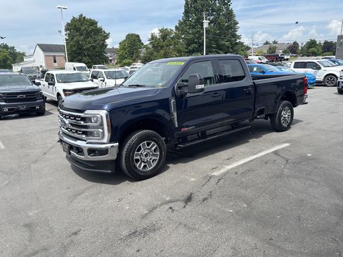 Used 2024 Ford F350 Lariat w/ Camper Package image 8