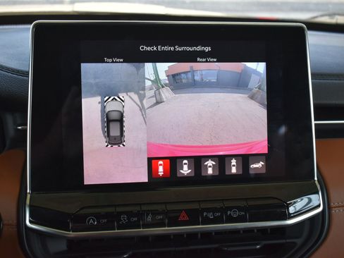 Used 2023 Jeep Compass Limited w/ Elite Group AWD/4WD image 29