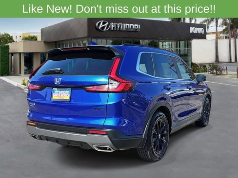 Used 2025 Honda CR-V Sport image 3