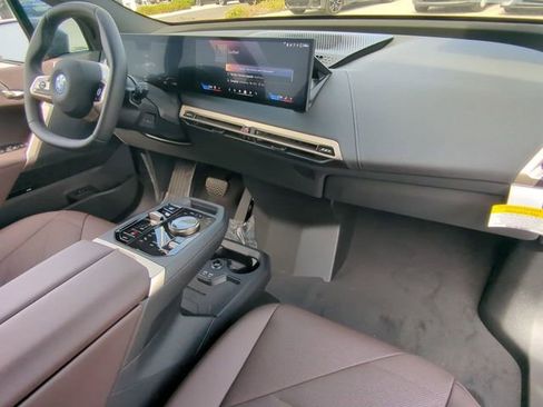 Used 2025 BMW iX xDrive50 w/ Premium Package image 12