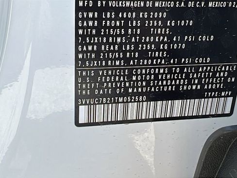 New 2026 Volkswagen Taos SE image 32