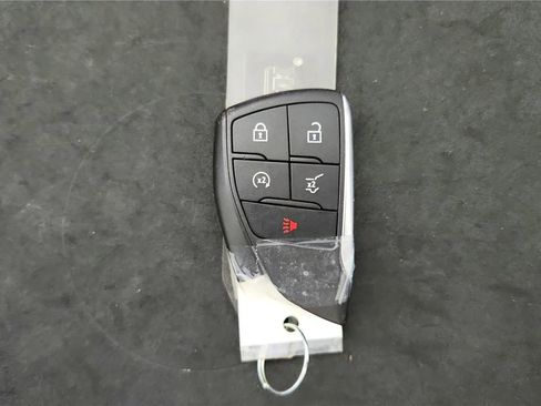 Used 2023 Buick Envision Essence AWD/4WD image 21