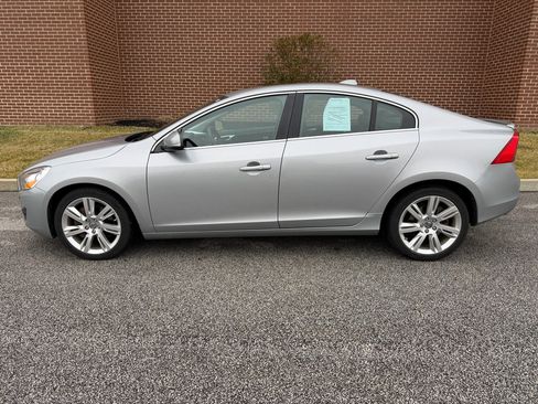 Used 2012 Volvo S60 T6 image 3