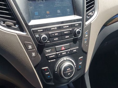 Used 2017 Hyundai Santa Fe Sport AWD/4WD image 27