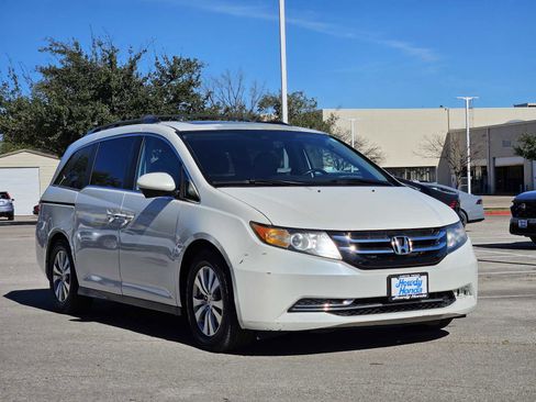 Used 2014 Honda Odyssey EX-L image 3