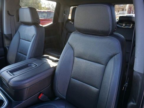 Used 2021 Chevrolet Silverado 1500 LT Trail Boss w/ Convenience Package II image 28