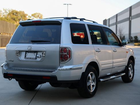 Used 2007 Honda Pilot EX-L image 11
