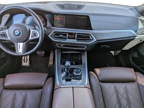 Used 2023 BMW X5 sDrive40i w/ Executive Package image 19