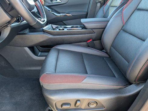 Certified 2025 Chevrolet Equinox RS image 15