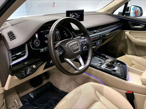 Used 2019 Audi Q7 3.0T Prestige image 17