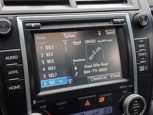 Used 2014 Toyota Camry SE w/ Moonroof Package image 19