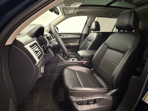 Used 2022 Volkswagen Atlas SEL image 13