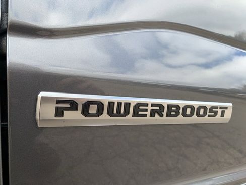 New 2025 Ford F150 XLT w/ Equipment Group 302A MID image 90