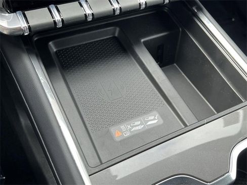 New 2025 GMC Acadia Elevation image 19