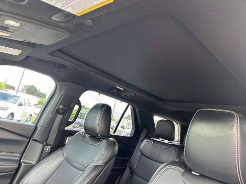 Used 2020 Ford Explorer ST w/ ST High-Performance Pack AWD/4WD image 23