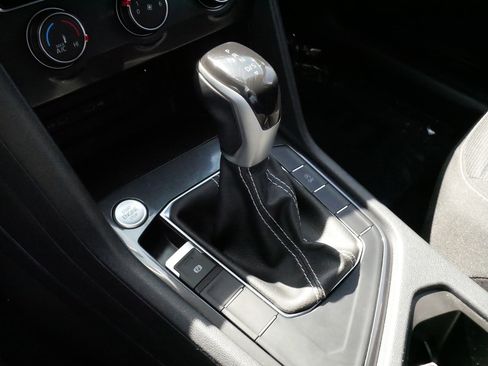 Certified 2023 Volkswagen Tiguan S FWD image 24