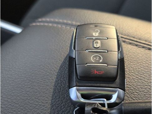 Used 2023 RAM 1500 Big Horn image 23