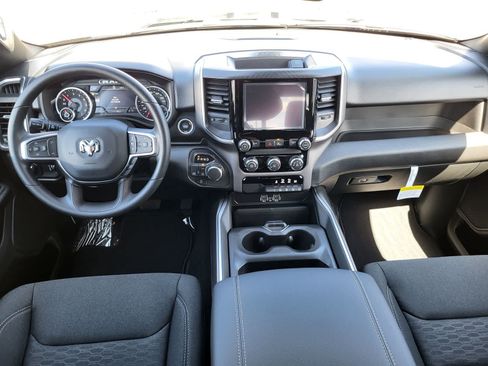 New 2026 RAM 1500 Express AWD/4WD image 22