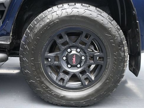 Used 2023 Toyota 4Runner SR5 Premium w/ Moonroof Package RWD image 21
